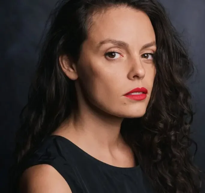 Simona Halacheva Bio: Age, Height, Net Worth, Films, Theater, Career, Husband