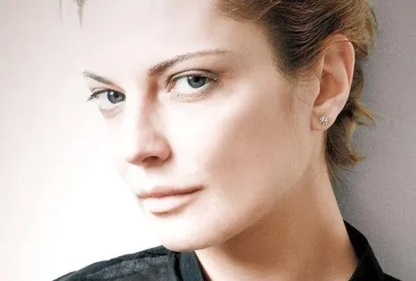 Teodora Duhovnikova Bio: Husband, Kids, Age, Height, Net Worth, Films, Career