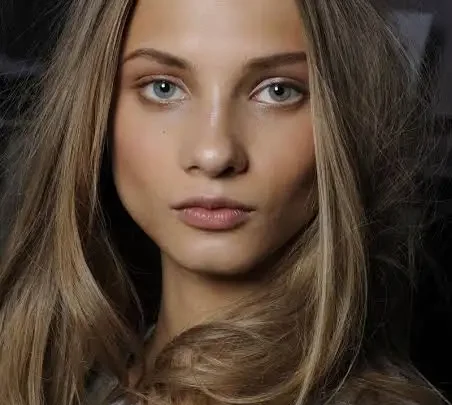 Anna Selezneva Biography: Net Worth, Age, Husband, Height, Instagram, Career, Parents