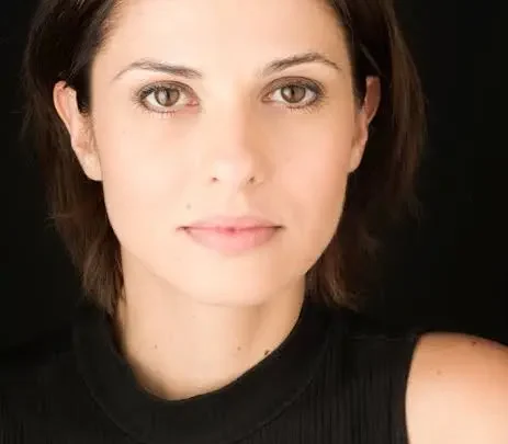 Vera Kolodzig Biography: Age, Son, Net Worth, Career, Height, Husband, Parents, TV Shows