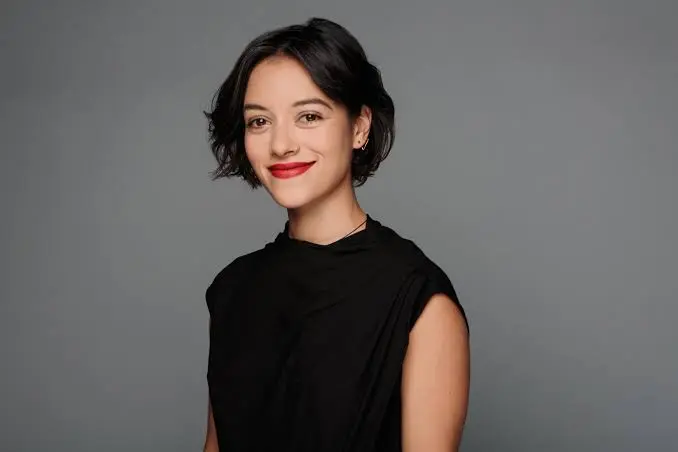 Jely Reategui Biography: Movies, TikTok, Comedy, Awards, Parents, Age, Net Worth, Height, Husband