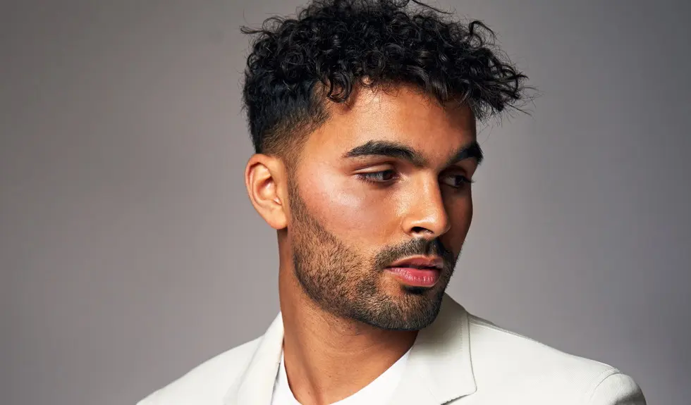 Younes Zarou Biography: Instagram, Net Worth, Age, Height, Illusions, Partner, Ethnicity, Parents