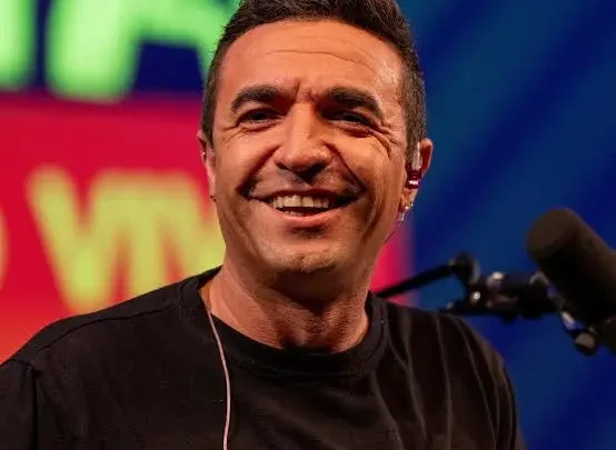 David Antunes Biography: Brothers, Age, Net Worth, Band, Career, Songs, Music School