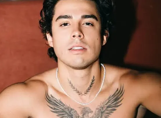 Mario Bautista Biography: Brothers, Age, Net Worth, Albums, Songs, Career, Height, Wife