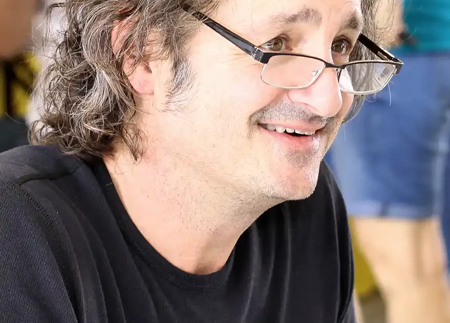 Jeff Smith (cartoonist) Biography: Wife, Net Worth, Cartoons, Age, Ethnicity, Height, Religion