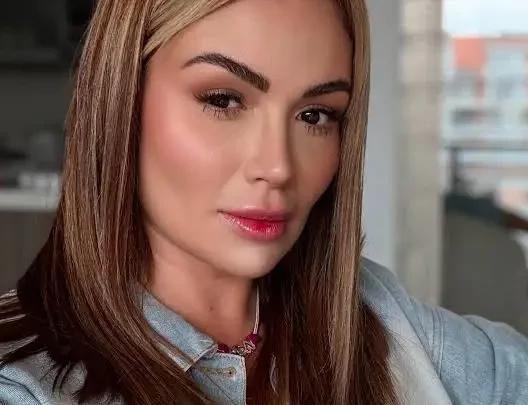 Sara Uribe Biography: Age, TikTok, Spouse, Son, Net Worth, Height, Parents, Awards, Siblings, Model
