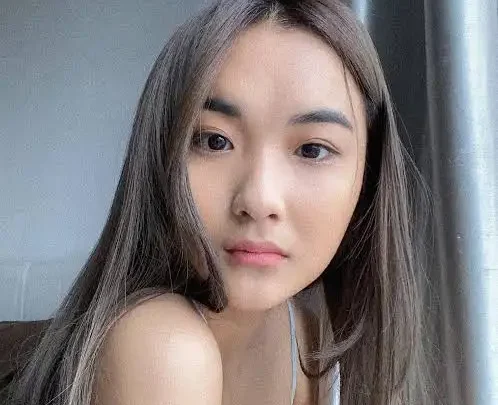 Della Delila Biography: Parents, Instagram, Religion, Movies, Age, Sister, Height, Net Worth, Boyfriend