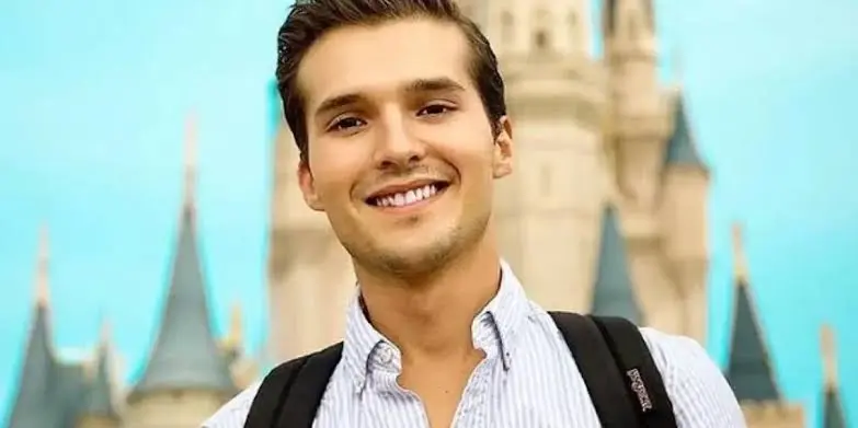 Memo Aponte Biography: Sister, Age, Net Worth, Voice, Disney, Career, Wife, YouTube