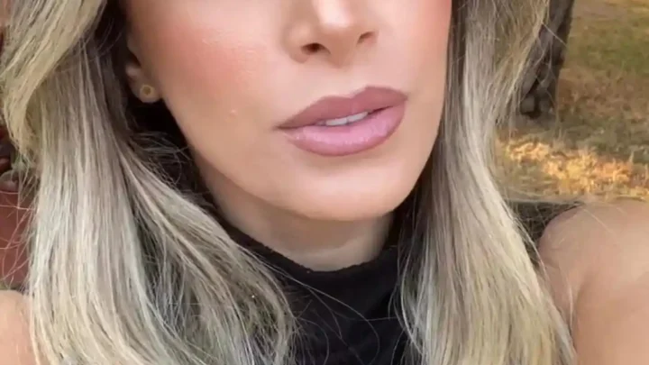 Fernanda Penido Bio: Age, Net Worth, Height, Boyfriend, TV Shows, Sister, Instagram