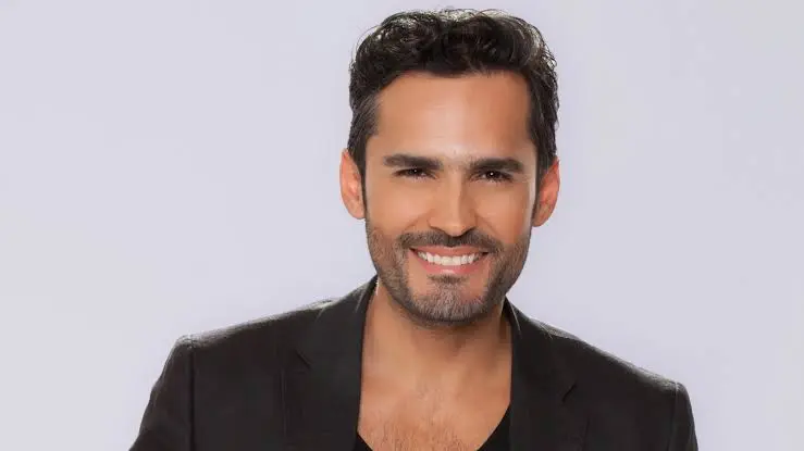 Fabián Ríos Bio: Wife, Age, Height, Net Worth, TV Shows, Children, Parents