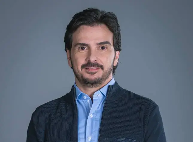 Carlos Camacho Biography: Age, Height, Net Worth, TV Shows, Parents, Movies