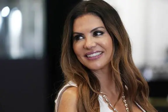 Adriana de Moura Biography: Ethnicity, Parents, Religion, Instagram, Net Worth, Awards, Age