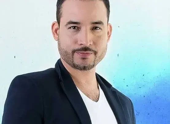 Germán Montero Biography: Age, Net Worth, Height, Songs, Wife