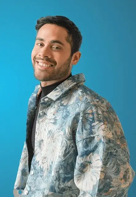 Dani Valle Bio: Age, Net Worth, Height, Girlfriend, Parents, Parents, Instagram, TV Shows