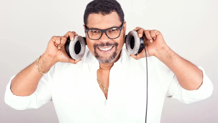 El Chombo Bio: Age, Net Worth, Height, Songs, Girlfriend, Albums, Wikipedia, Instagram