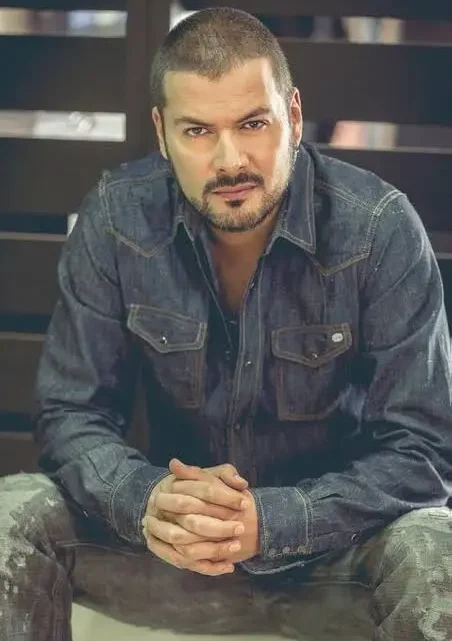 Tommy Vásquez Biography: Age, Height, Net Worth, TV Shows, Son, Ex-Wife, Movies