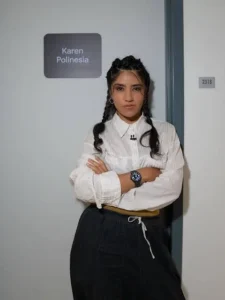 Karen Polinesia
