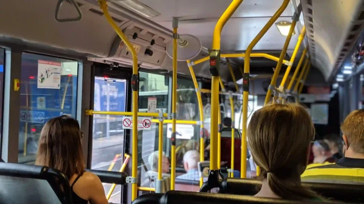 How to Navigate a Foreign City’s Public Transportation