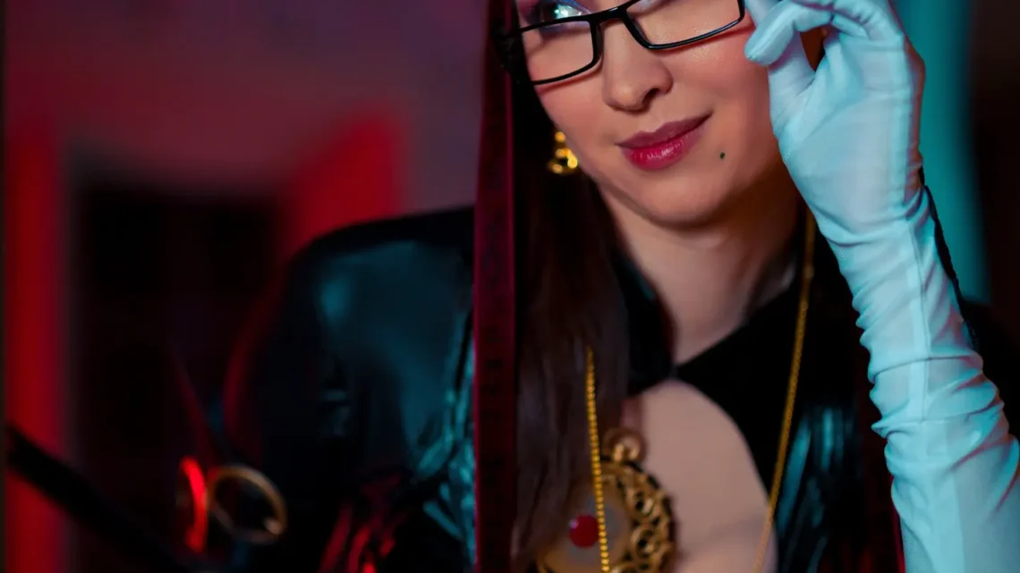 Ovilee May Biography: TV Show, Height, Parents, Age, Net Worth, Siblings, Relationship, Gaming