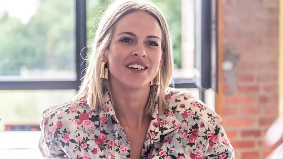 Sarah Bossuwe Biography: Age, Parent, Net Worth, Instagram, Ethnicity, Husband