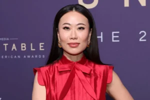 Kelly Mi Li