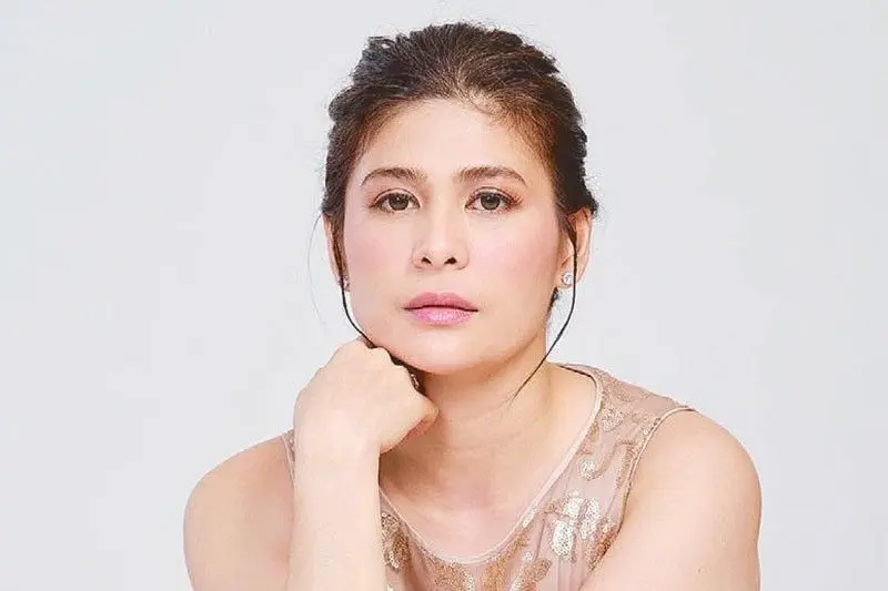 Roxanne Guinoo Biography: Age, Parents, Height, Net Worth, Kids, Husband,