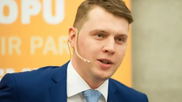 Arnis Krauze Biography: Awards, Tv Shows, Parents, Age, Height, Net Worth, Ethnicity