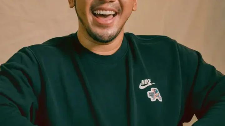 Aiken Chia Biography: Age, Net Worth, Parents, Height, YouTube, Wife, Career, Instagram