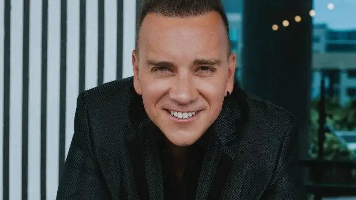 Oscar Alejandro Biography: Net Worth, Age, Height, Parents, Relationship, Career, YouTube, Nationality