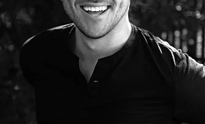 Olan Rogers Biography: YouTube, Wife, Age, Net Worth, Movies, Ethnicity, Books