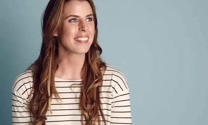 Carly Rowena Biography: YouTube, Husband, Age, Height, Ethnicity, Parents, Fitness, Net Worth