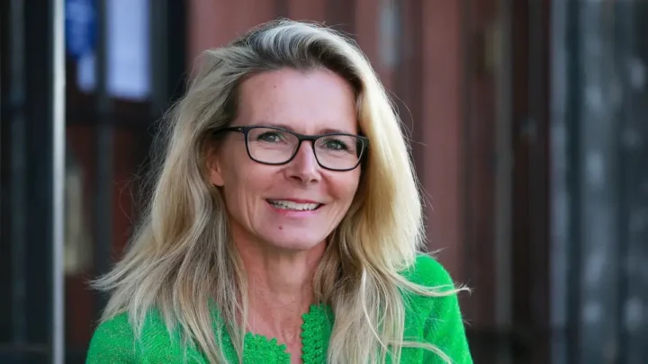 Suzy Cato Biography: Husband, Ethnicity, Age, Songs, Height, Net Worth, Tv Shows