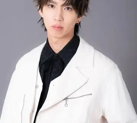 Hajime Syacho Biography: Age, Girlfriend, Height, Net Worth, Movies & TV Shows, YouTube, Ethnicity, Children