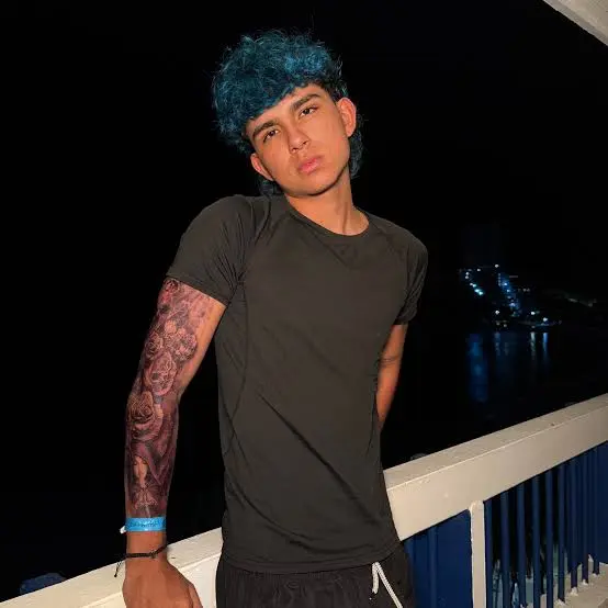 JhonsiTorrex Biography: TikTok, Parents, Height, Age, Ethnicity, Instagram, Girlfriend