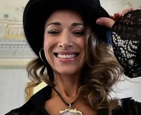 Barbara Clara Pereira Biography: Movies, Songs, Age, Partner, Height, Net Worth, TV Shows, Instagram