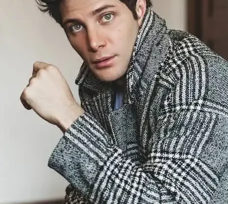 Gabriel Coronel Biography: Wife, Age, Kids, Net Worth, Height, Movies, Songs