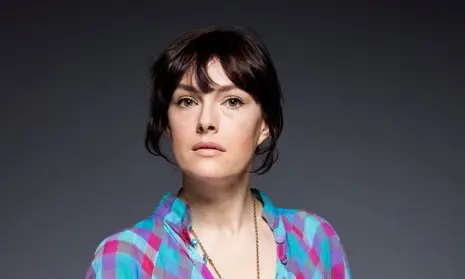 Gwenno Biography: Age, Career, Husband, Net Worth, Children, Languages, Songs, Albums, Instagram