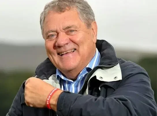 Max Boyce Biography: Age, Wife, Career, Net Worth, Songs, Awards, Rugby