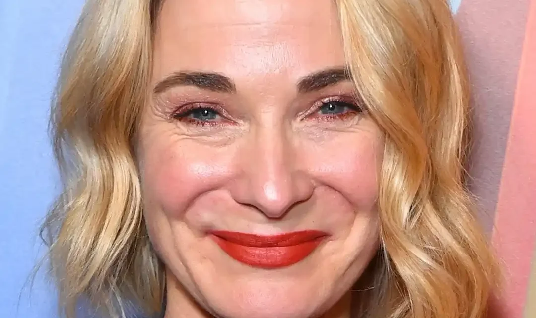 Nia Roberts Biography: Age, Husband, Career, Net Worth, Children, Awards, Movies, TV Shows