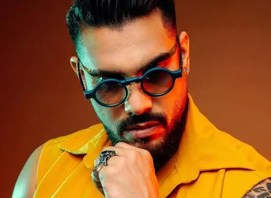 Ronald Borjas Biography: Age, Net Worth, Parents, Height, Siblings