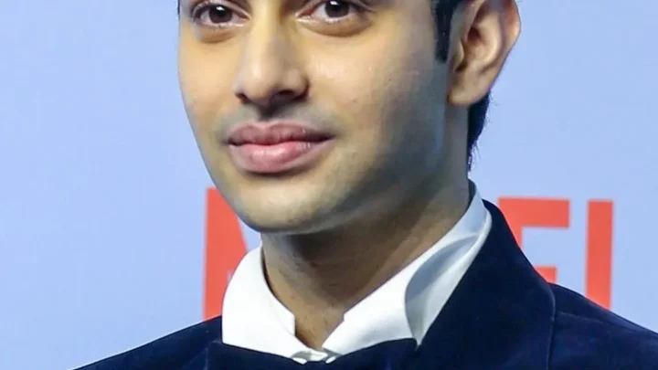 Agastya Nanda Biography: Age, Parents, Height, Net Worth, Debut Film, Girlfriend, Siblings