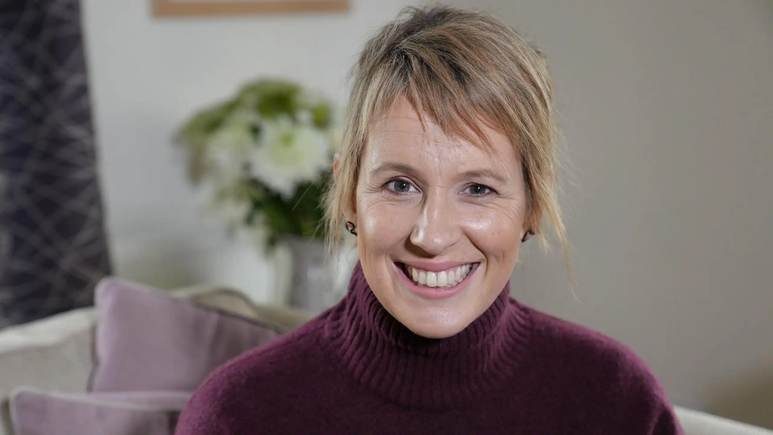 Mari Grug Biography: Net Worth, Husband, Age, Children, Height, Cancer ...