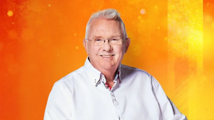 Owen Money Bio: Net Worth, Age, Children, Height, Career, MBE, Songs, Movies, Wife