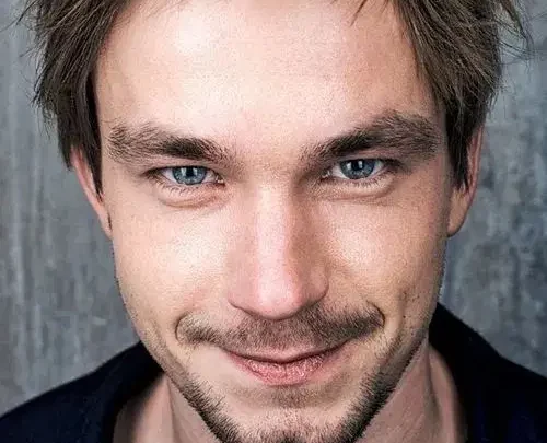 Alexander Petrov Biography: Movies, Ethnicity, Religion, Net Worth, Awards, Height, Instagram