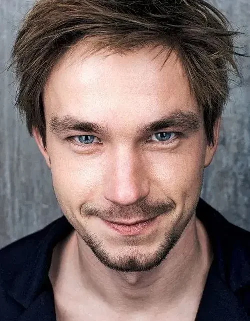 Alexander Petrov Biography: Movies, Ethnicity, Religion, Net Worth, Awards, Height, Instagram