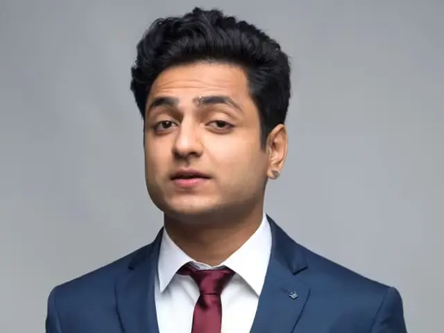 Kenny Sebastian Biography: Wife, Age, Height, Net Worth, Parents, Siblings, Podcast, Specials