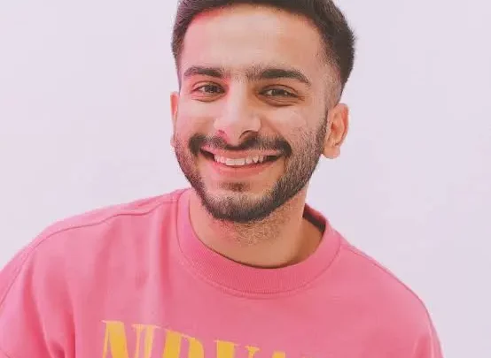 Vishnu Kaushal Biography: Girlfriend, Age, Height, Net Worth, Debut Film, Parents, Siblings