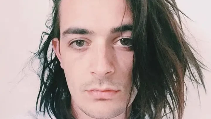 Titanic Sinclair Biography: Net Worth, Age, Height, Career, Siblings, Poppy, Girlfriend, Albums