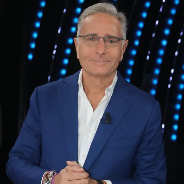 Paolo Bonolis Biography: Wife, Tv Shows, Parents, Net Worth, Awards, Books, Instagram, Age
