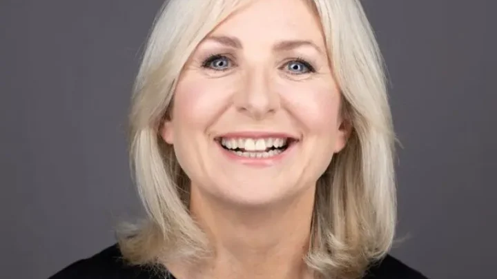 Sian Lloyd Biography: Net Worth, Age, Husband, Height, Career, ITV, Parents, TV Shows